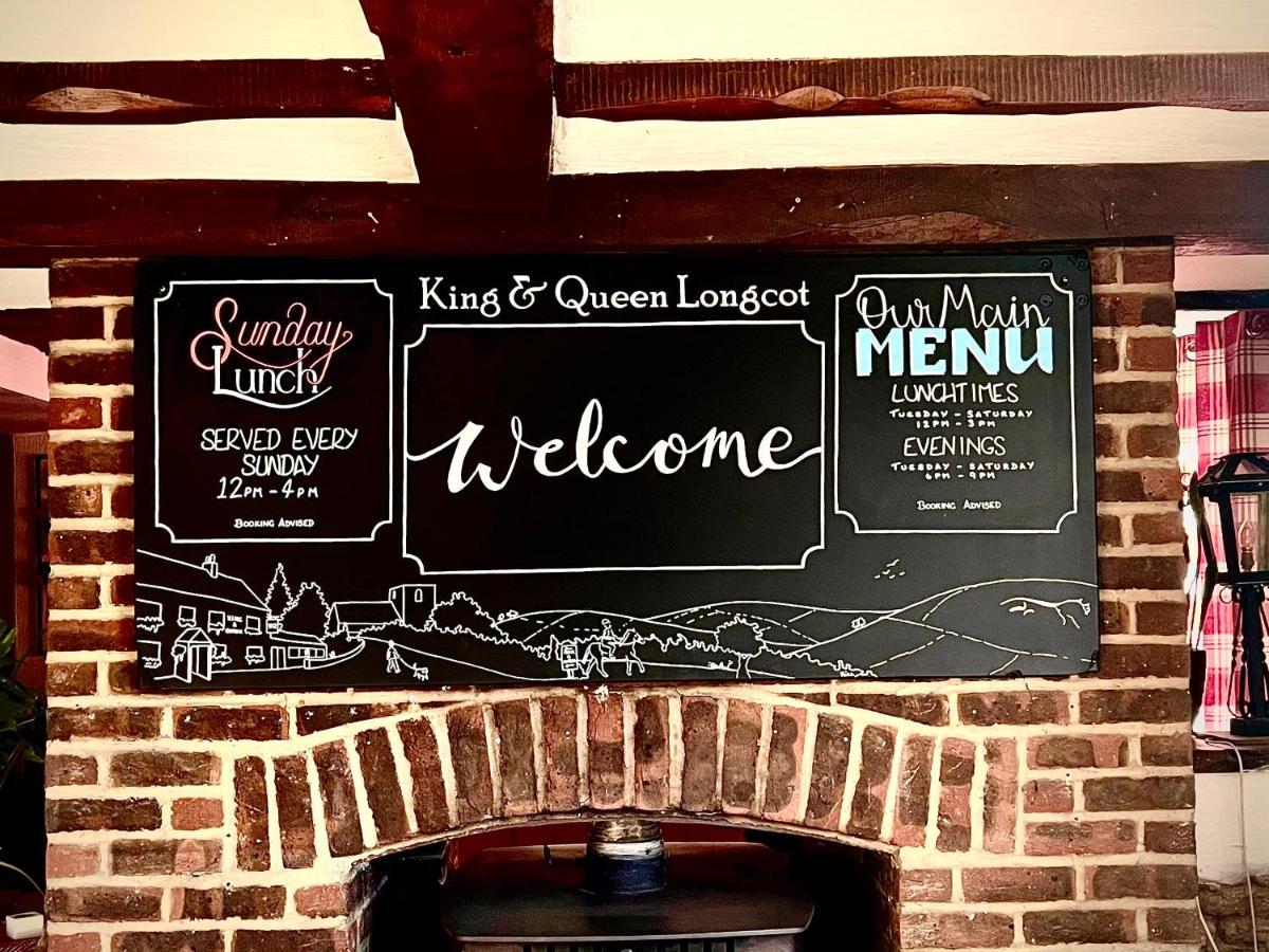 The King & Queen Longcot Eksteriør bilde